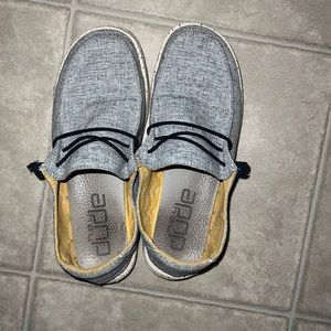 Women’s Wendy hey dudes